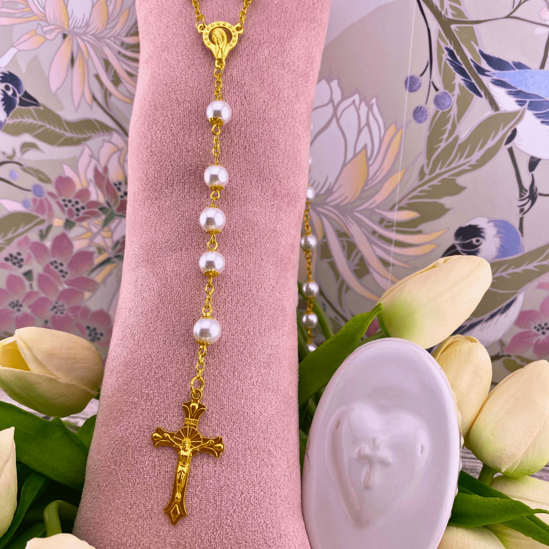 Sister Dulce Gift Shop. Catholic Store, Religious Store, Baptism Gift, Confirmation Gift, Heart and Cross Trinket Box With Rosary