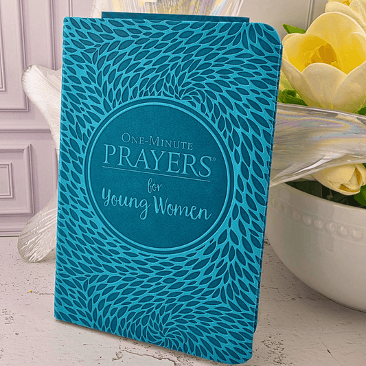 One-Minute Prayers for Young Women Deluxe Edition Book