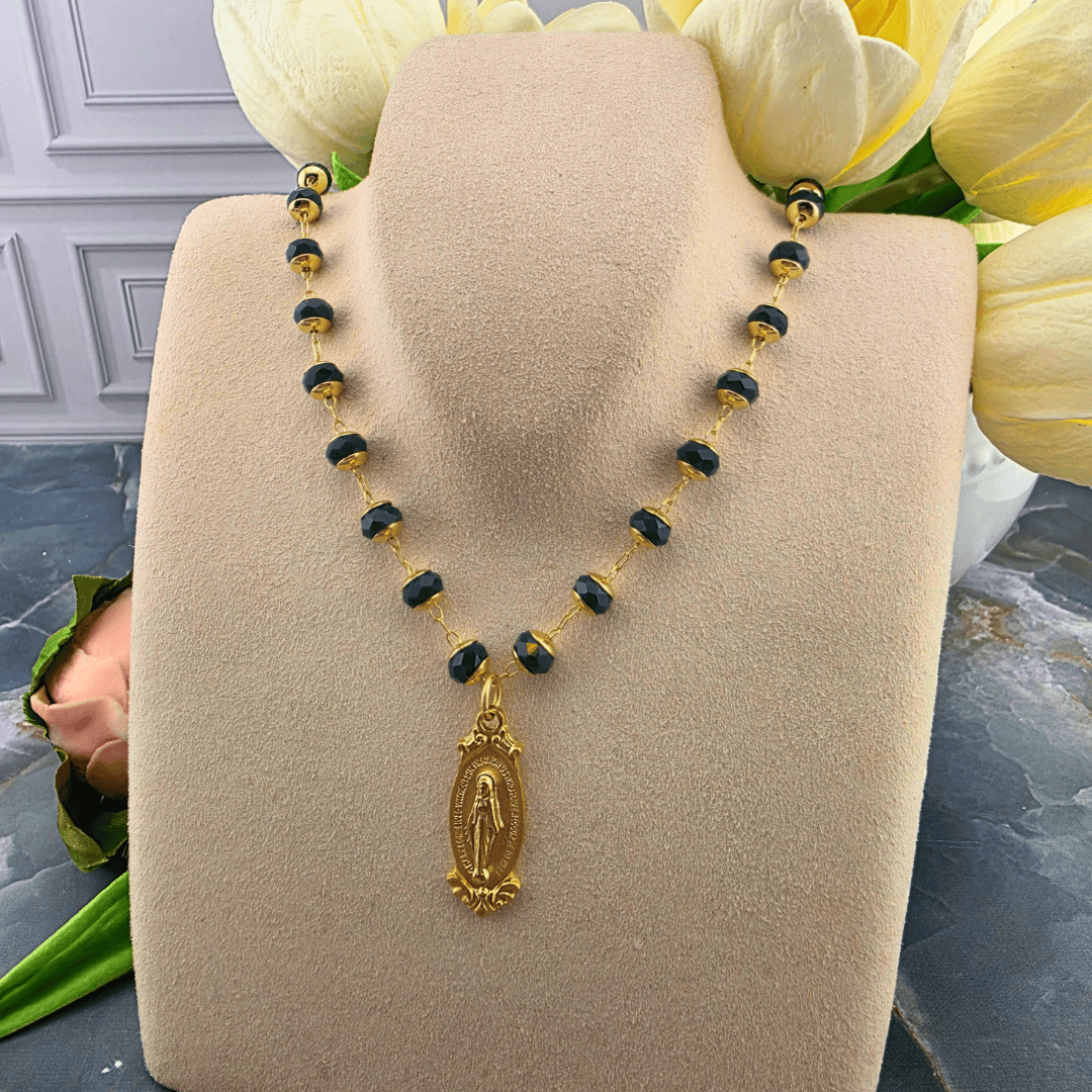 Emerald Beaded Devotional Necklace Collection