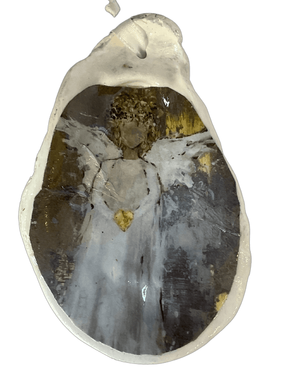 Angels on White Oyster Shell Ornament Angel Holding Heart Ornament, ister Dulce Gift Shop, Catholic Store, Religious Store, Catholic Christmas, Religious Christmas