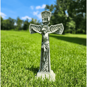 Crucifix Garden Statue Statue Christian Brands