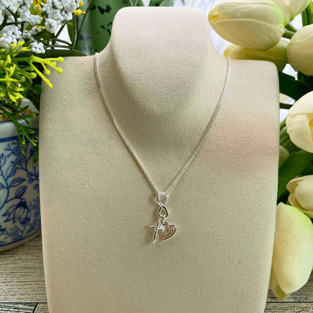 Sister Dulce Gift Shop. Catholic Store, Religious Store,  Catholic Jewelry, Religious Jewelry, faith Hope and Love Necklace 