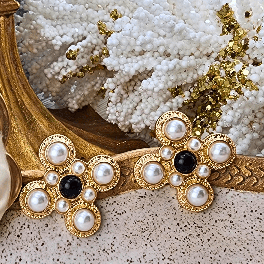 Pearl and Textured Clover Cross Earrings Earrings Golden Stella